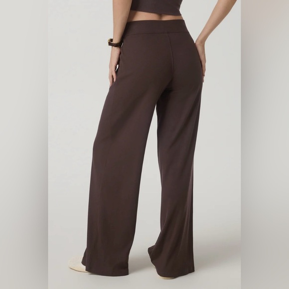 VUORI Pose Wide Leg Pants in French Roast / Brown Size XS - Picture 3 of 12